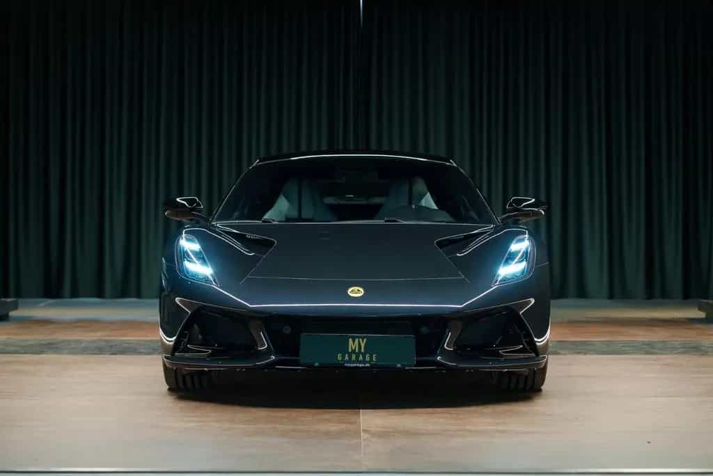 Lotus Emira V6 First Edition 08/2023-photo-1