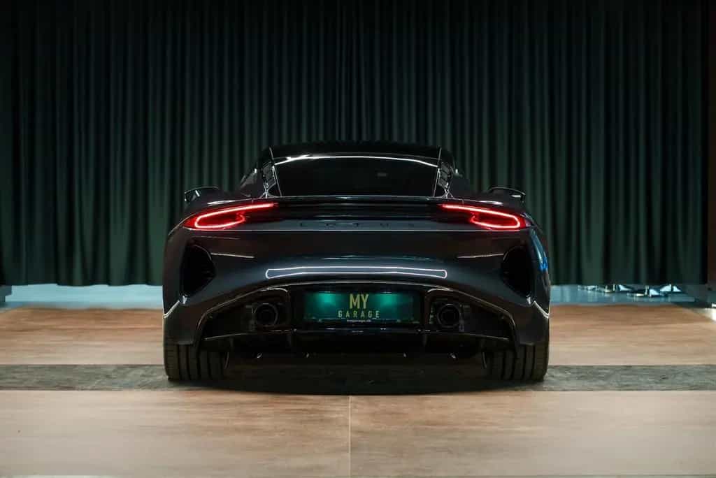 Lotus Emira V6 First Edition 08/2023-photo-4