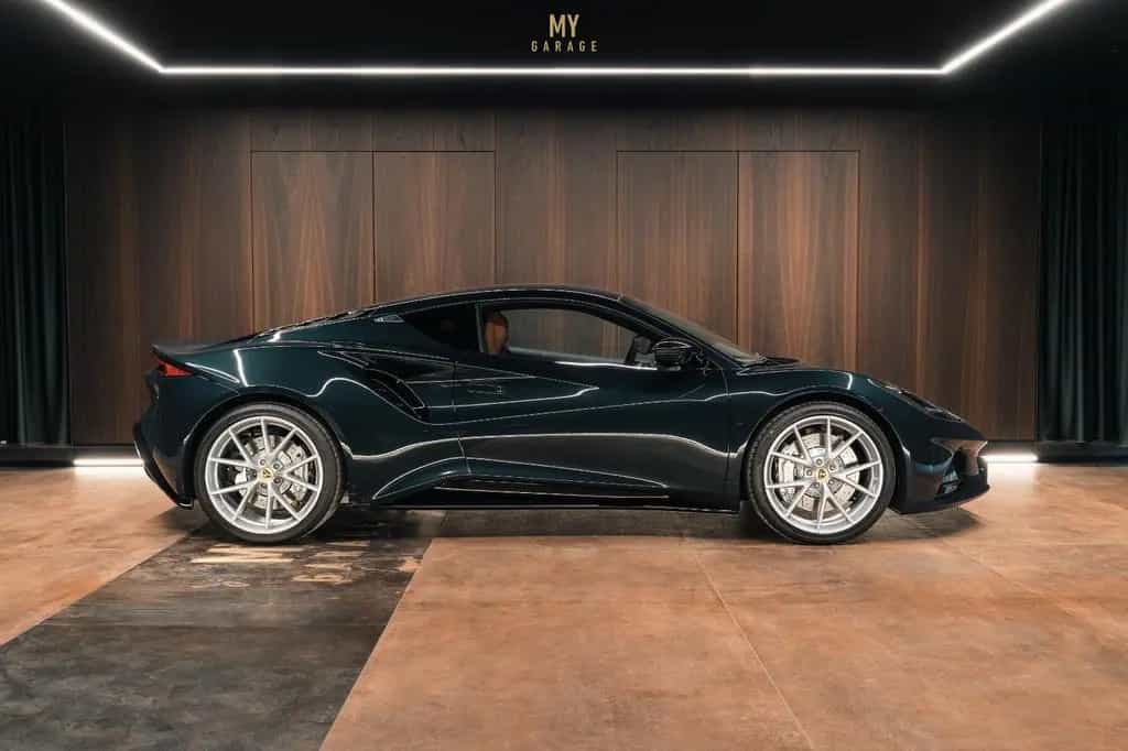Lotus Emira 3,5 V6 First Edition 03/2024-photo-0