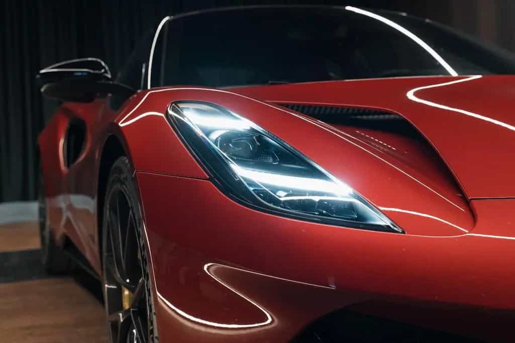 Lotus Emira V6 First Edition 02/2023-photo-1