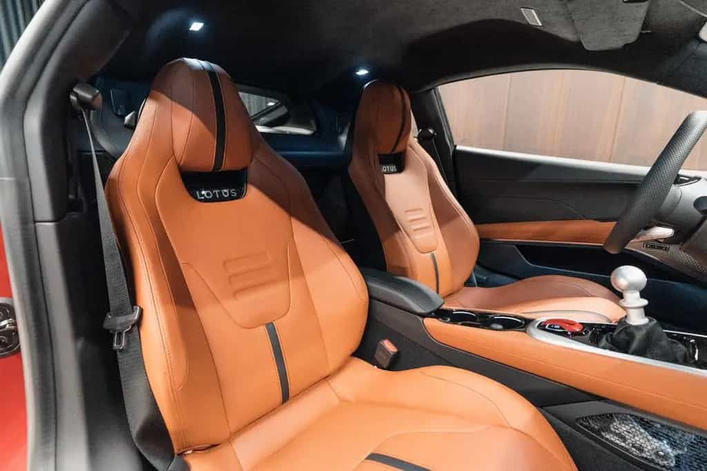 Lotus Emira V6 First Edition 02/2023-photo-12