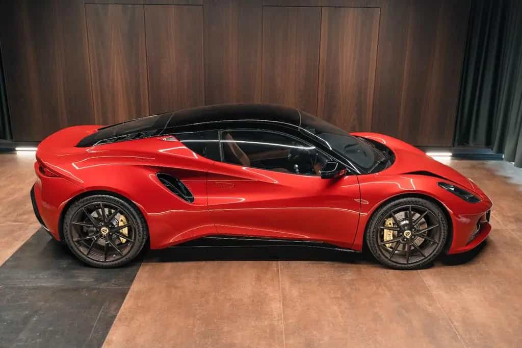 Lotus Emira V6 First Edition 02/2023-photo-16