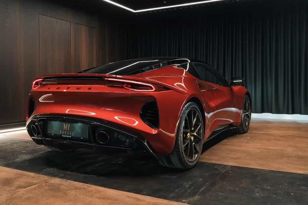Lotus Emira V6 First Edition 02/2023-photo-3