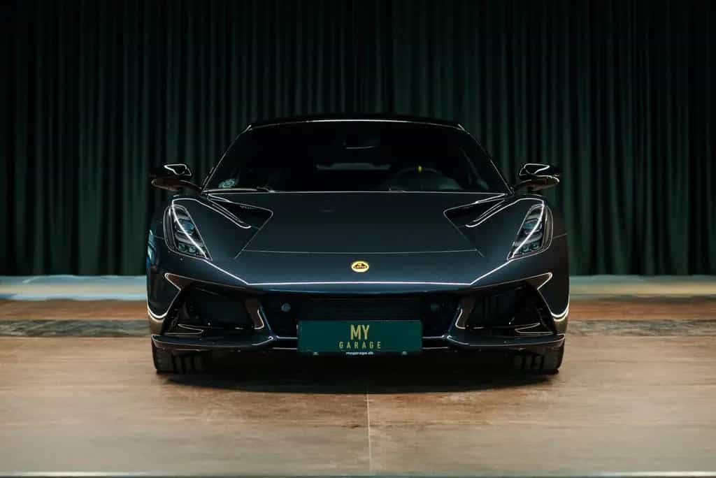 Lotus Emira I4 AUT 08/2024-photo-1