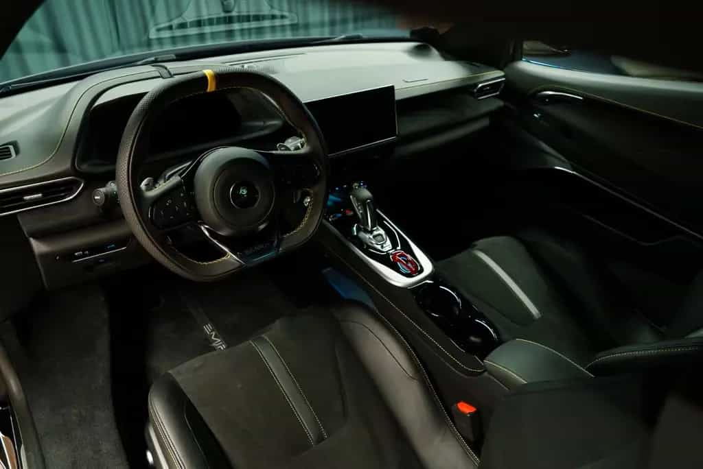 Lotus Emira I4 AUT 08/2024-photo-27