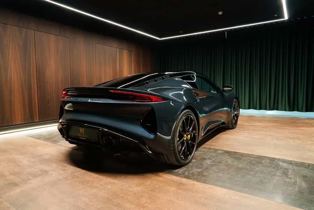 Lotus Emira I4 AUT 08/2024-photo-5
