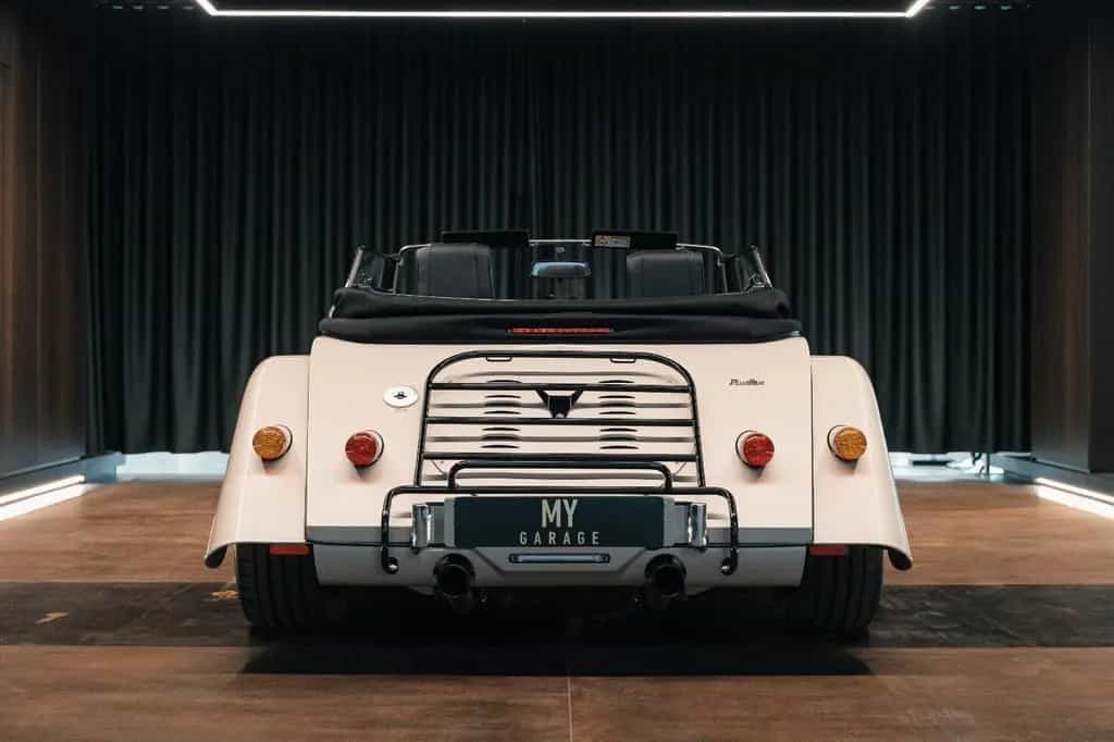 Morgan Plus 6 * MY 2023 * 03/2023-photo-3