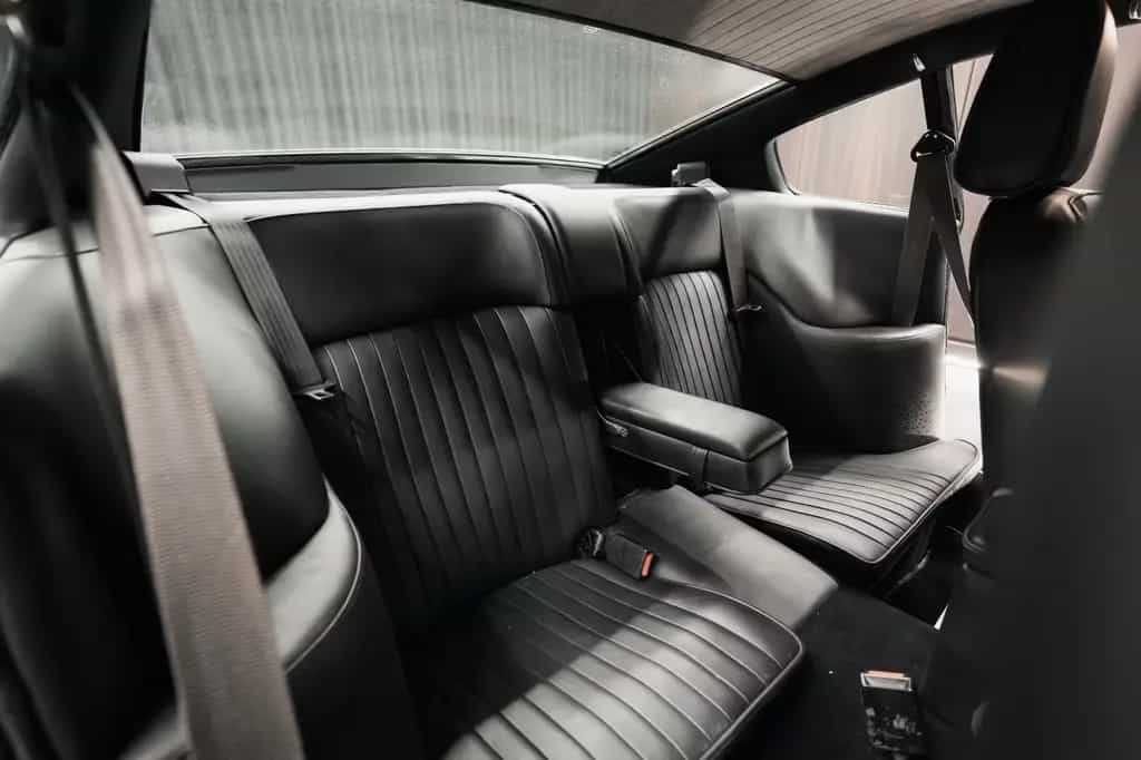 Aston Martin V8 Vantage 12/1973-photo-14