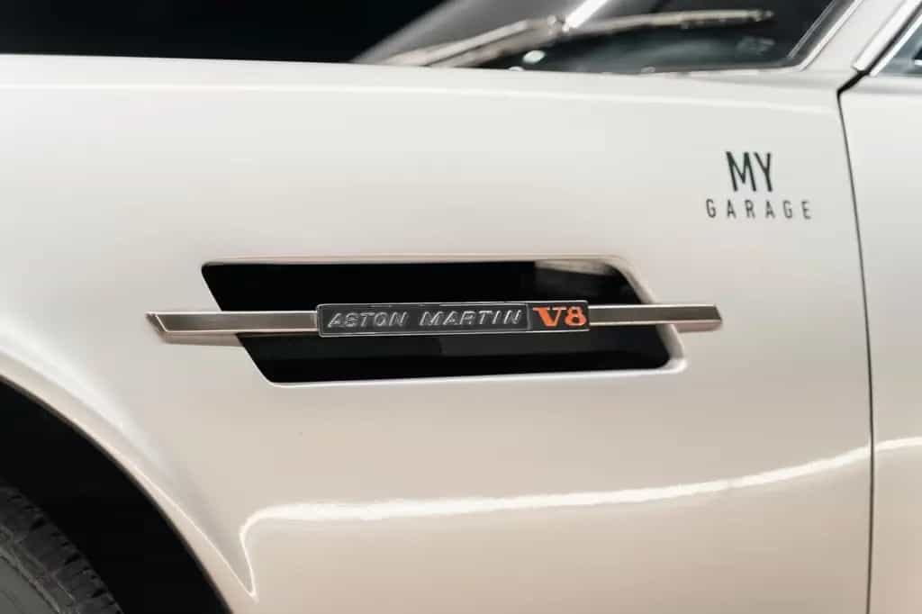 Aston Martin V8 Vantage 12/1973-photo-3