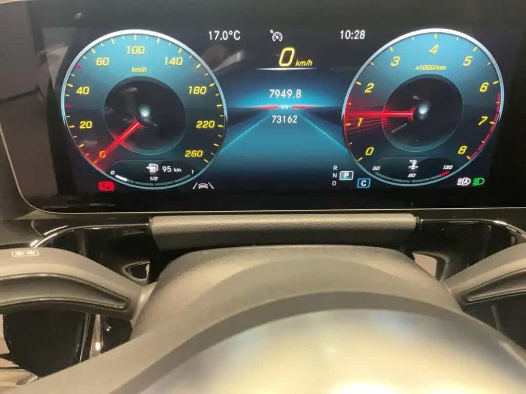 Mercedes-Benz GLA-Class 250 4M AMG PANORAMA SPURPAKET PDC KAMERA LED 01/2022-photo-13