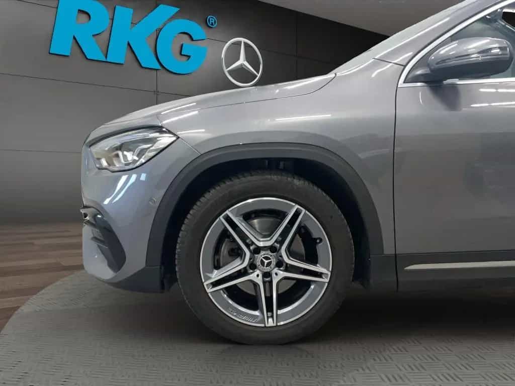 Mercedes-Benz GLA-Class 250 4M AMG PANORAMA SPURPAKET PDC KAMERA LED 01/2022-photo-15
