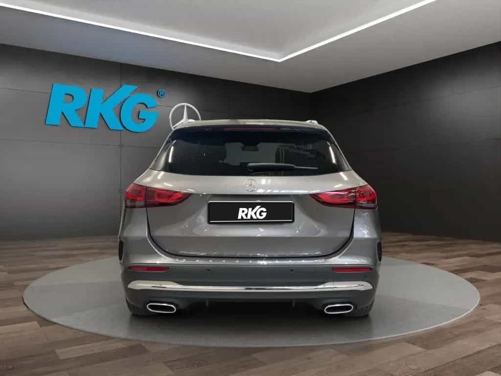 Mercedes-Benz GLA-Class 250 4M AMG PANORAMA SPURPAKET PDC KAMERA LED 01/2022-photo-4