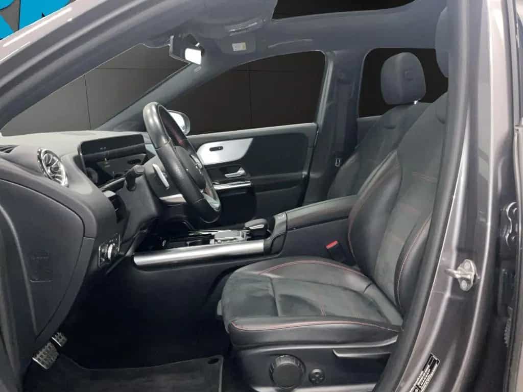 Mercedes-Benz GLA-Class 250 4M AMG PANORAMA SPURPAKET PDC KAMERA LED 01/2022-photo-5