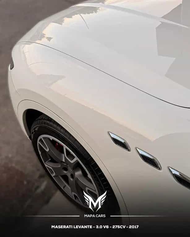 Maserati Levante V6 Diesel 275 CV AWD 03/2017-photo-2