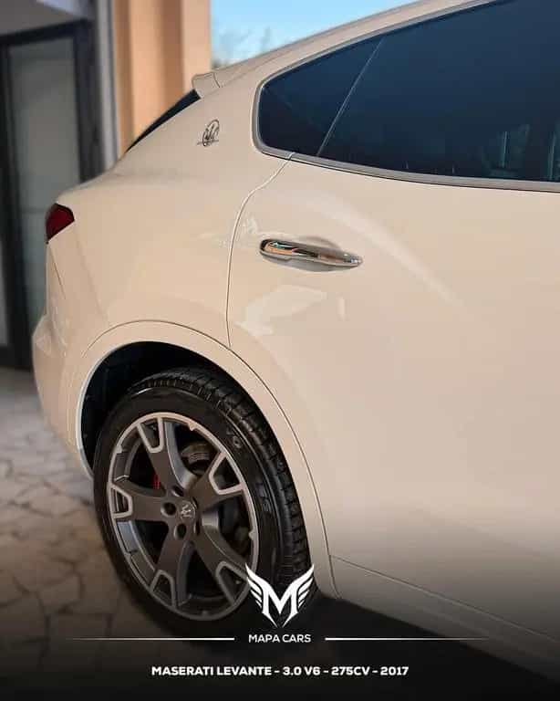 Maserati Levante V6 Diesel 275 CV AWD 03/2017-photo-7