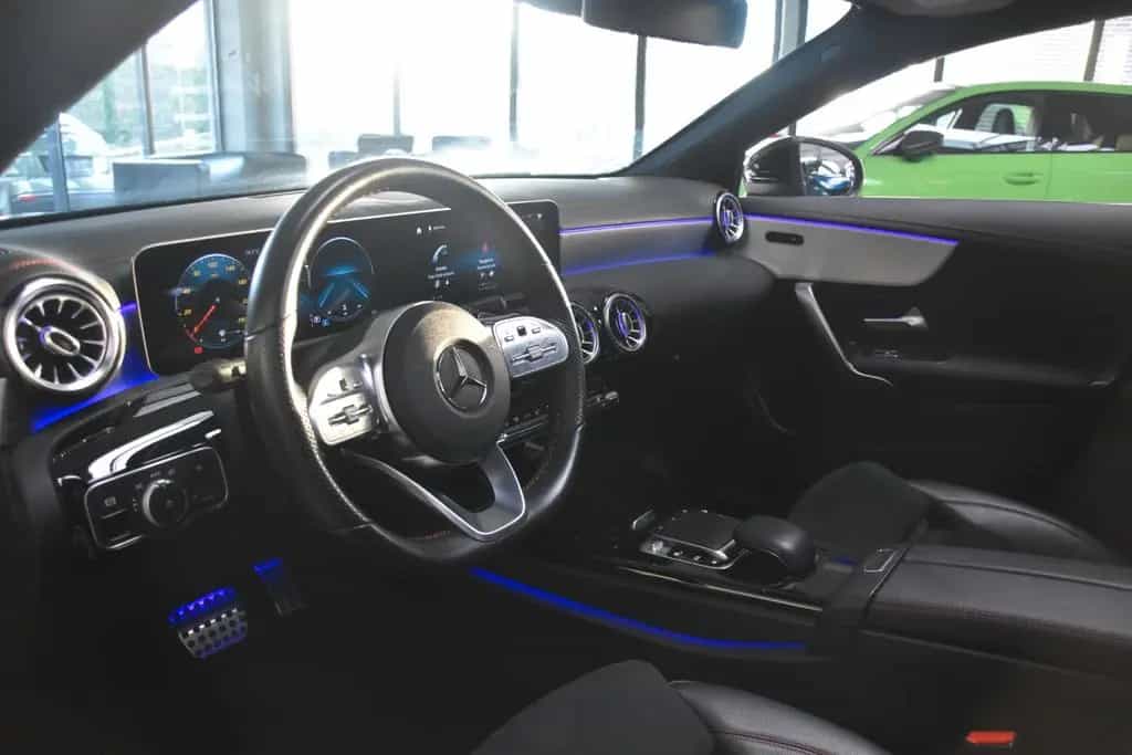 Mercedes-Benz CLA 220 Shooting Brake CLA 220 AMG DCT LED Navi Ambiente Pano Kamera 12/2019-photo-14