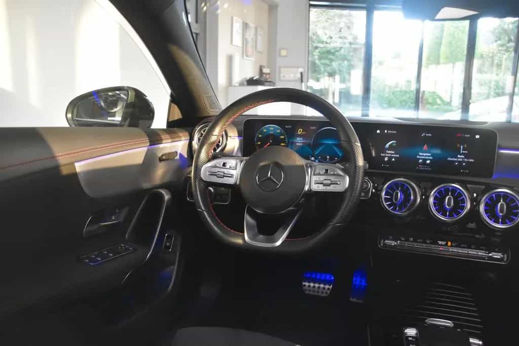 Mercedes-Benz CLA 220 Shooting Brake CLA 220 AMG DCT LED Navi Ambiente Pano Kamera 12/2019-photo-16
