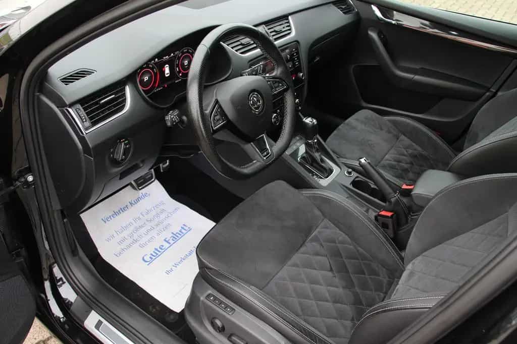 Skoda Octavia 2.0 Combi RS 245 DigiTacho/CANTON/Pano 12/2018-photo-11