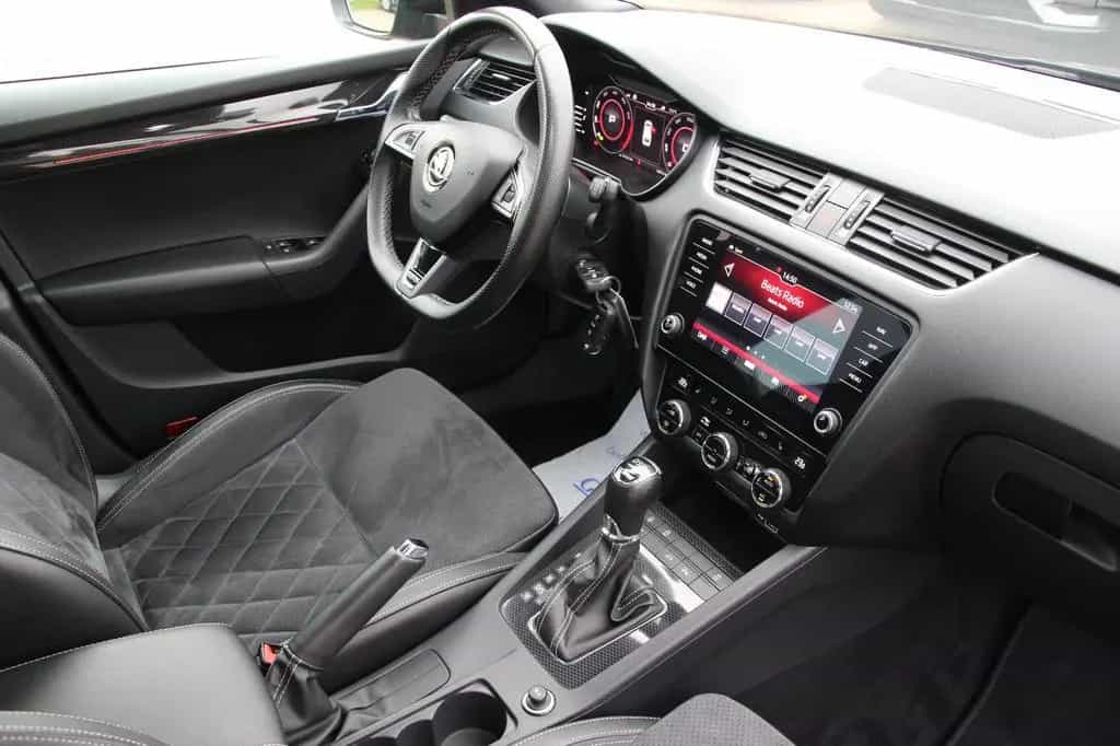 Skoda Octavia 2.0 Combi RS 245 DigiTacho/CANTON/Pano 12/2018-photo-14