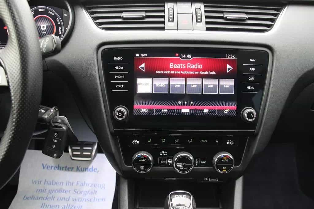 Skoda Octavia 2.0 Combi RS 245 DigiTacho/CANTON/Pano 12/2018-photo-17