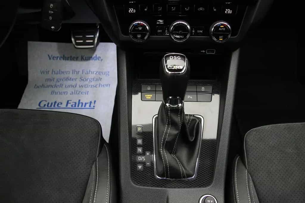 Skoda Octavia 2.0 Combi RS 245 DigiTacho/CANTON/Pano 12/2018-photo-18