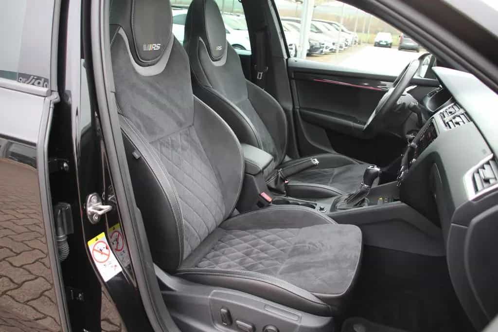 Skoda Octavia 2.0 Combi RS 245 DigiTacho/CANTON/Pano 12/2018-photo-21