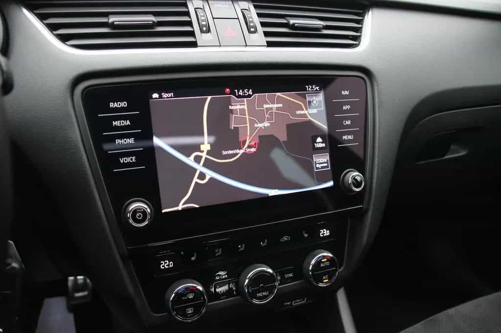 Skoda Octavia 2.0 Combi RS 245 DigiTacho/CANTON/Pano 12/2018-photo-28