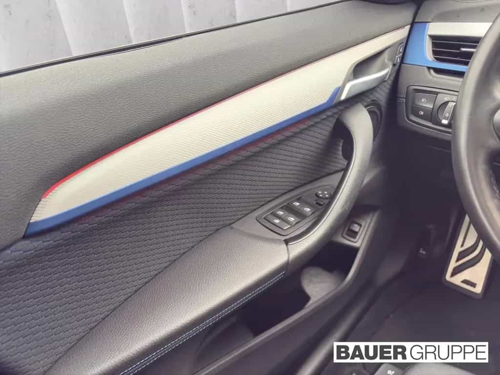 BMW X1 xDrive20i M Sport LED Pano Dach Navi Sitz Hei 08/2019-photo-12