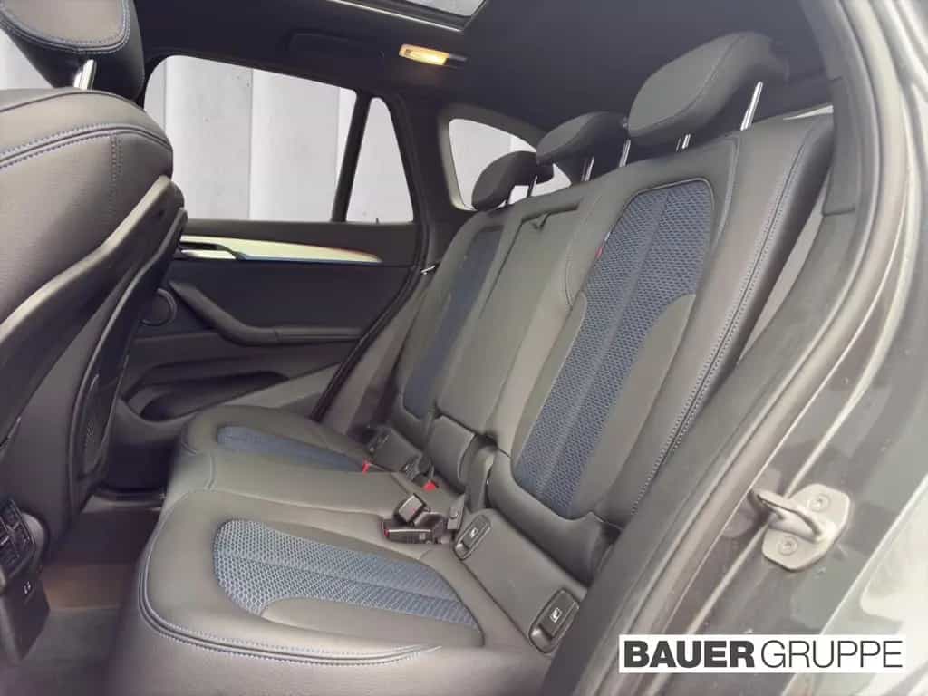 BMW X1 xDrive20i M Sport LED Pano Dach Navi Sitz Hei 08/2019-photo-13