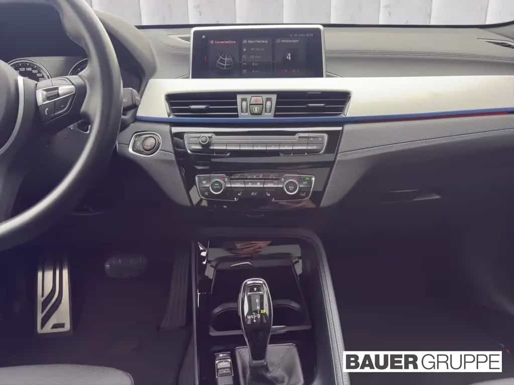 BMW X1 xDrive20i M Sport LED Pano Dach Navi Sitz Hei 08/2019-photo-15