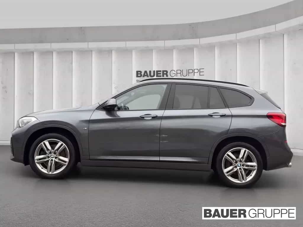 BMW X1 xDrive20i M Sport LED Pano Dach Navi Sitz Hei 08/2019-photo-2