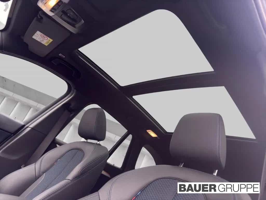 BMW X1 xDrive20i M Sport LED Pano Dach Navi Sitz Hei 08/2019-photo-20