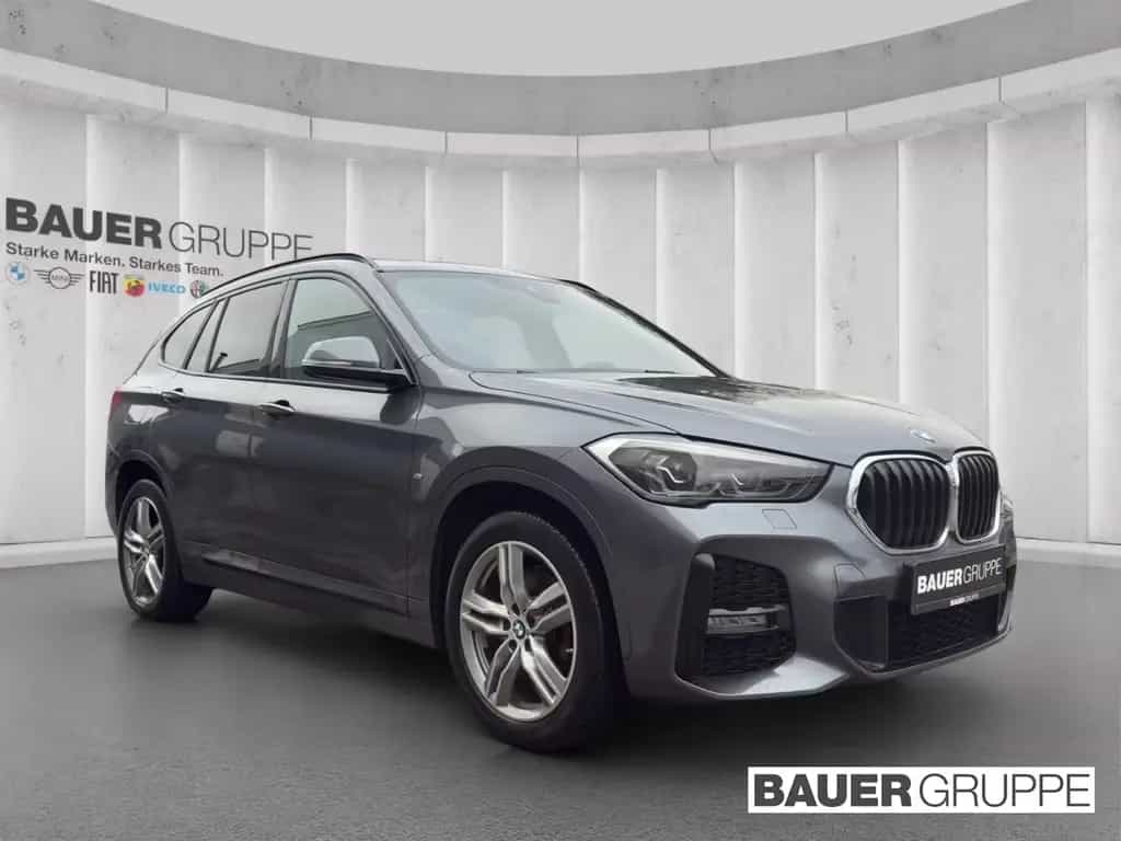 BMW X1 xDrive20i M Sport LED Pano Dach Navi Sitz Hei 08/2019-photo-8
