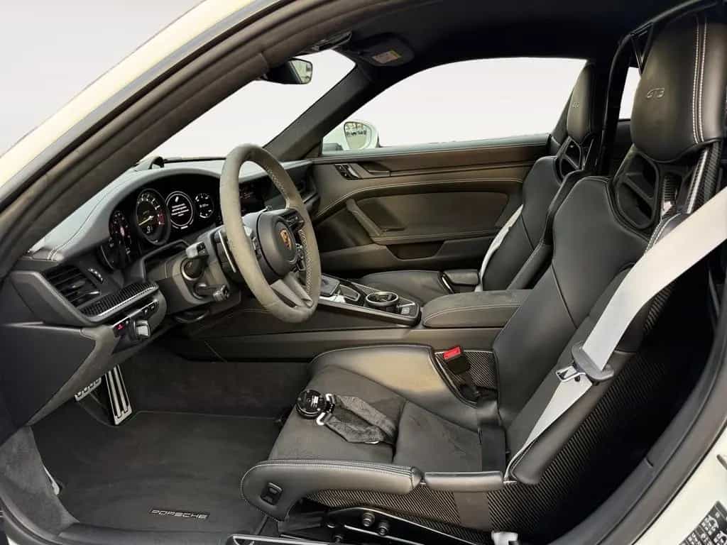 Porsche 992 911 GT3 Clubsport BOSE Kamera Chrono Carbon 06/2021-photo-5