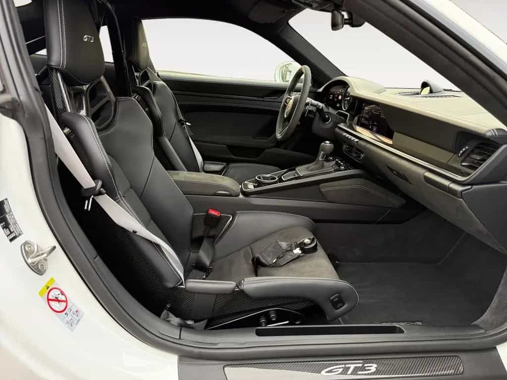 Porsche 992 911 GT3 Clubsport BOSE Kamera Chrono Carbon 06/2021-photo-6