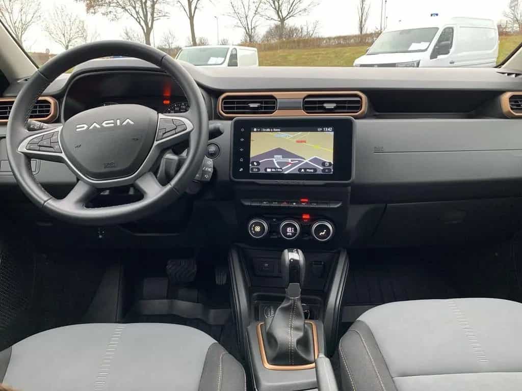Dacia Duster EXTREME TCe 150 EDC LED+NAVI+360°KAMERA 01/2024-photo-12