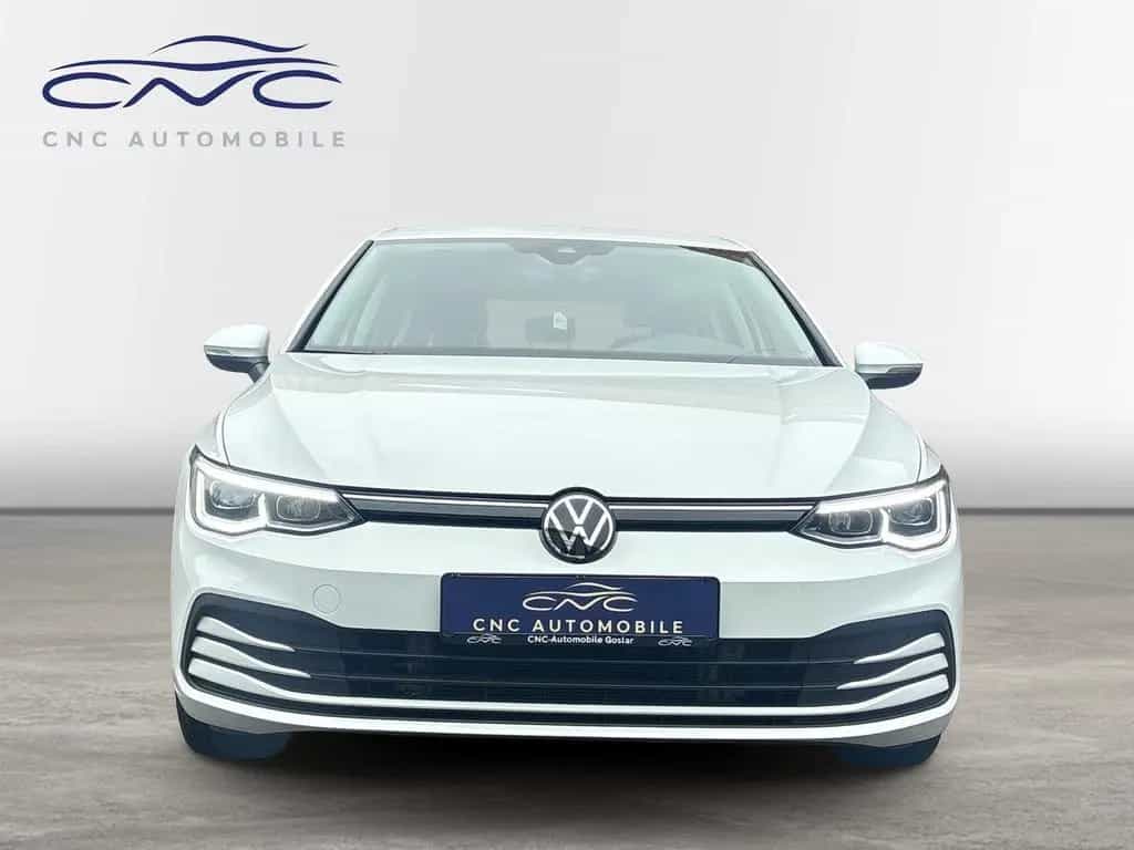 Volkswagen Golf VIII Lim. Life LED/AppConnect/ 08/2023-photo-1