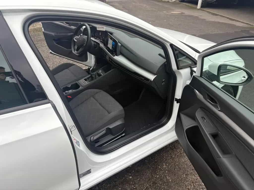 Volkswagen Golf VIII Lim. Life LED/AppConnect/ 08/2023-photo-11