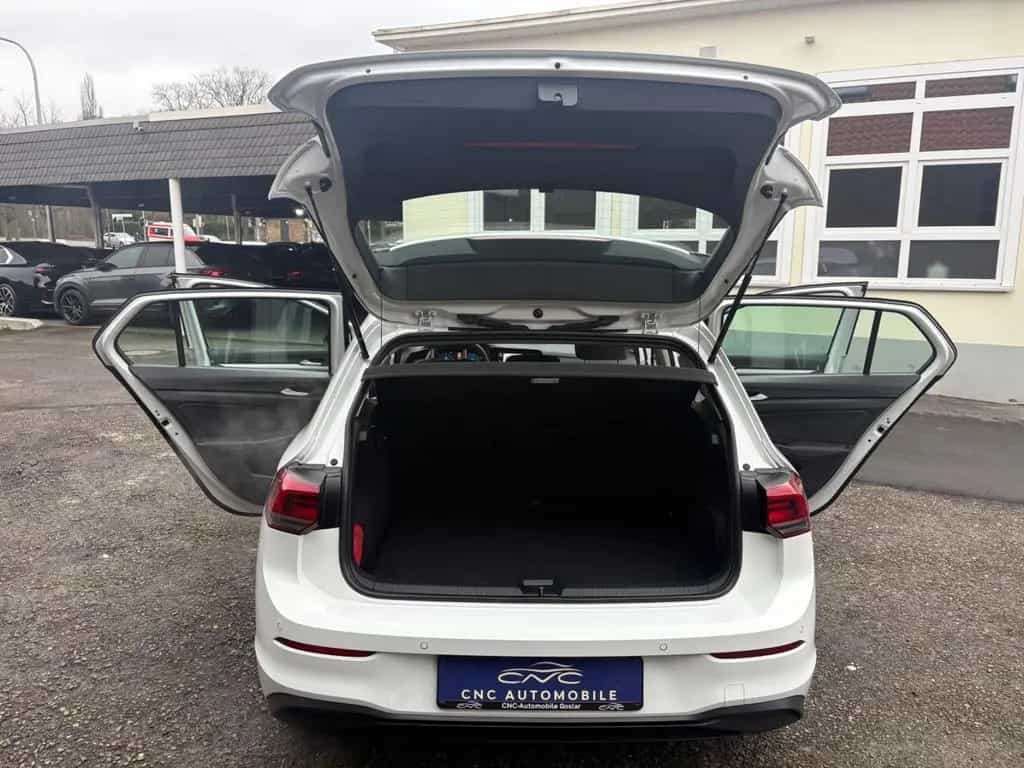 Volkswagen Golf VIII Lim. Life LED/AppConnect/ 08/2023-photo-16