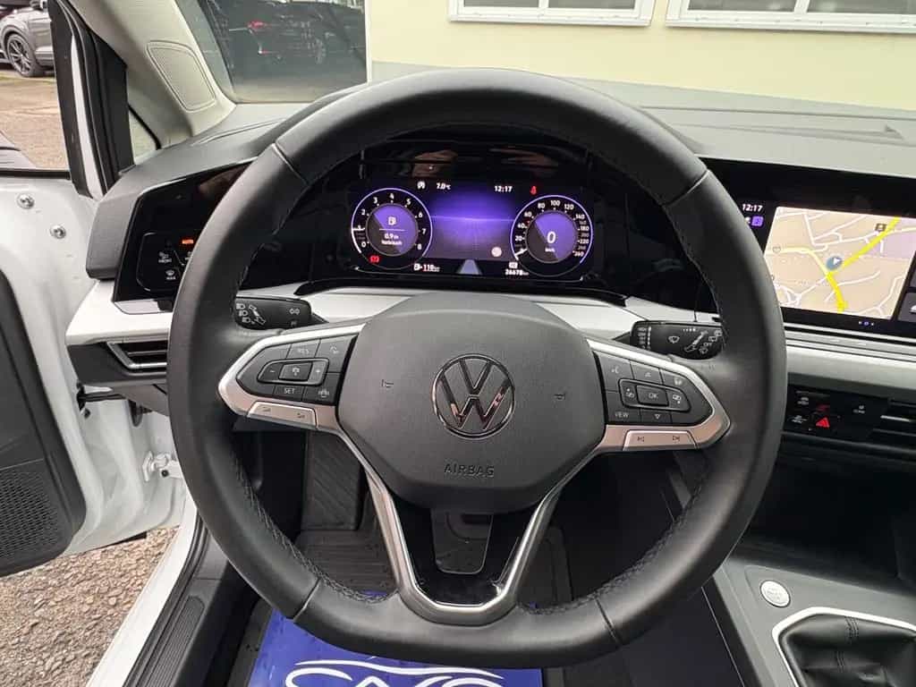 Volkswagen Golf VIII Lim. Life LED/AppConnect/ 08/2023-photo-20
