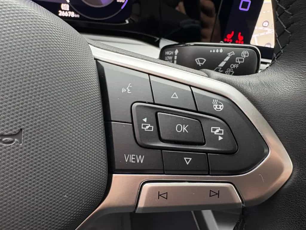 Volkswagen Golf VIII Lim. Life LED/AppConnect/ 08/2023-photo-22