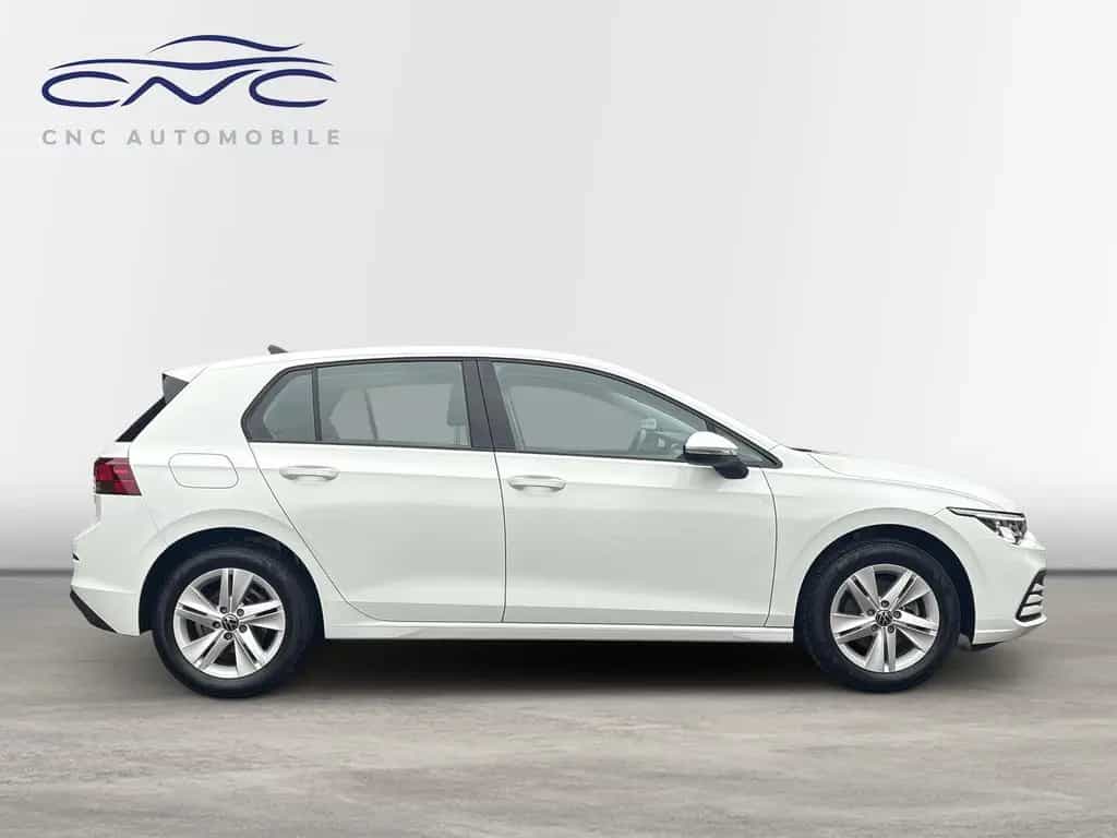 Volkswagen Golf VIII Lim. Life LED/AppConnect/ 08/2023-photo-3