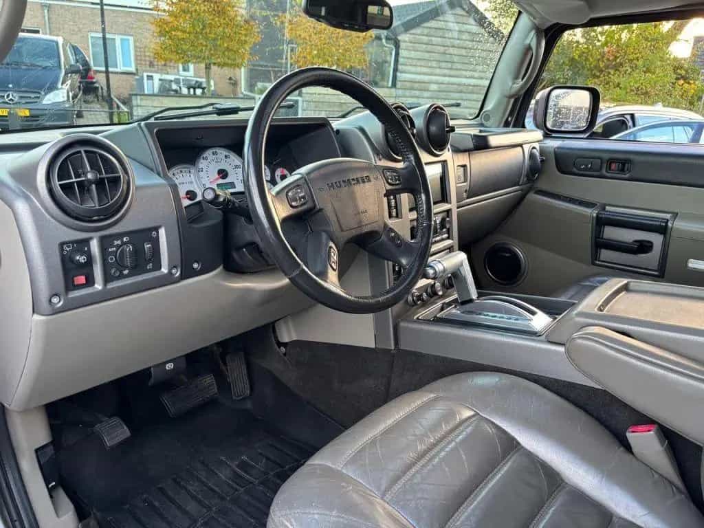 Hummer H2 6.0 V8 2003 Youngtimer Schiebedach Benzine 07/2003-photo-12