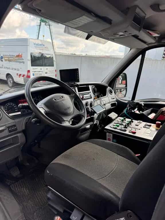 Iveco ANDERE Daily Kasten HKa 50 C... Radstand 3300 09/2014-photo-5