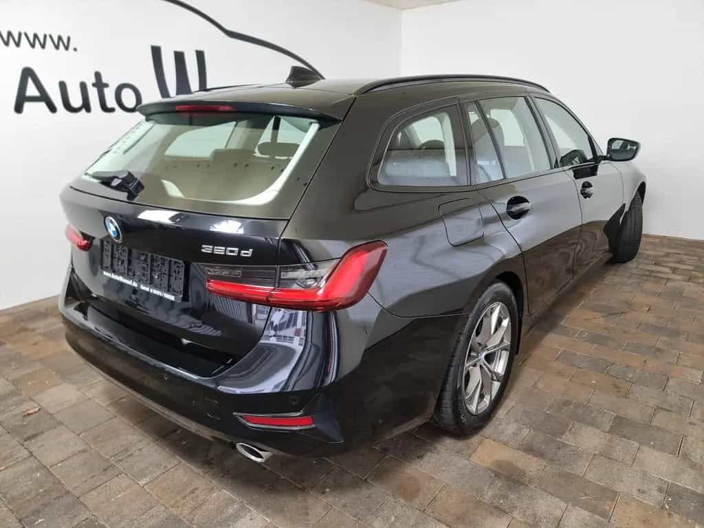 BMW 320 d Sport Line LED ACC AHK Navi Hifi T-Leder 10/2021-photo-19