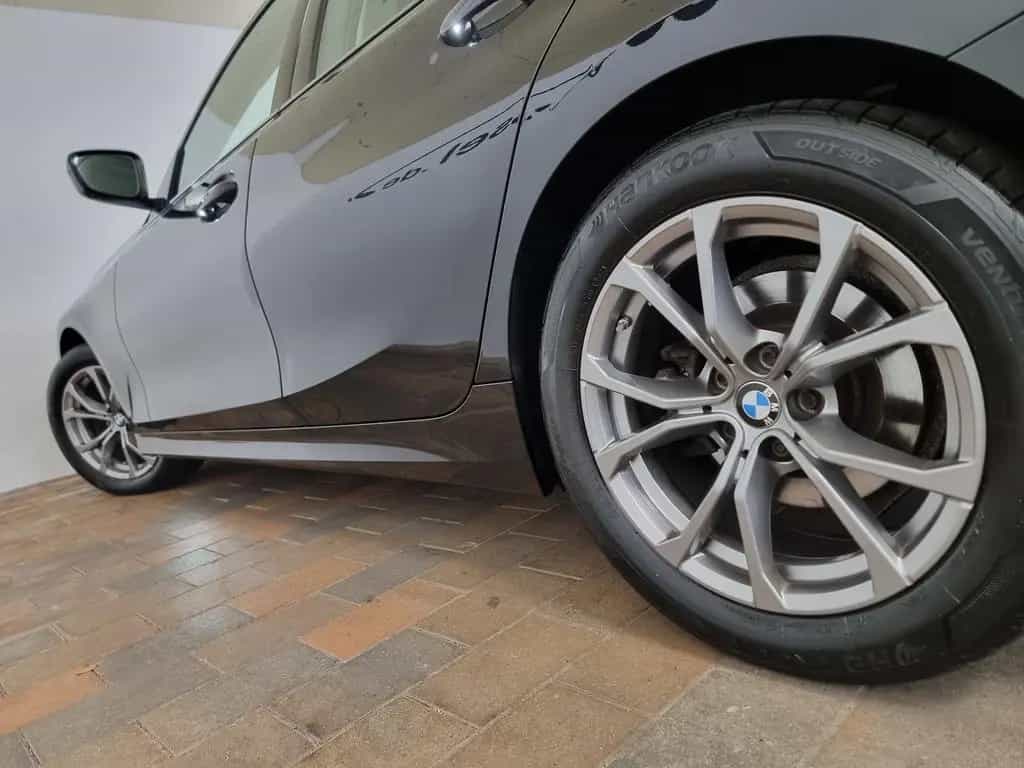 BMW 320 d Sport Line LED ACC AHK Navi Hifi T-Leder 10/2021-photo-5