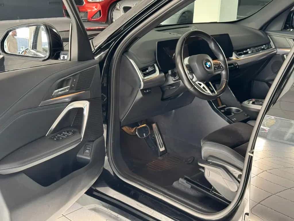 BMW X1 sDrive18i Steptronic M Paket Sport Led Top 11/2023-photo-7