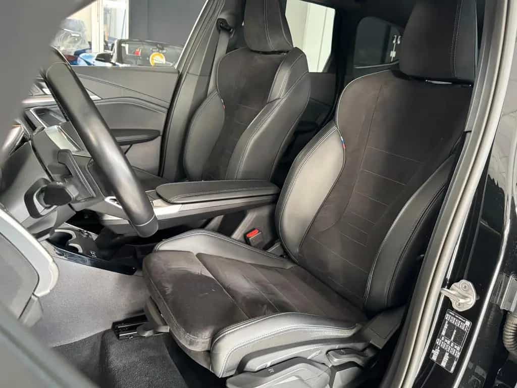 BMW X1 sDrive18i Steptronic M Paket Sport Led Top 11/2023-photo-9