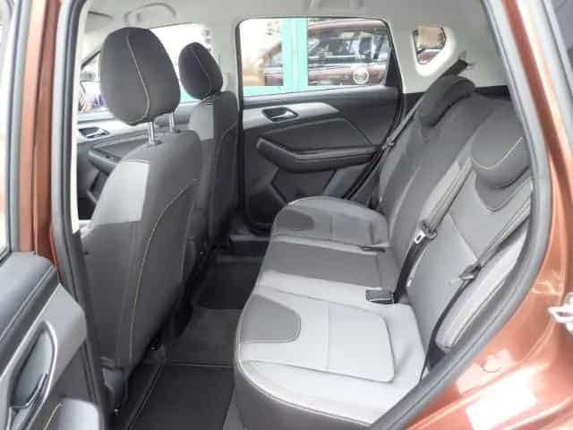 BAIC Beijing X35 1,5L Turbo LED Apple CarPlay Android null-photo-7