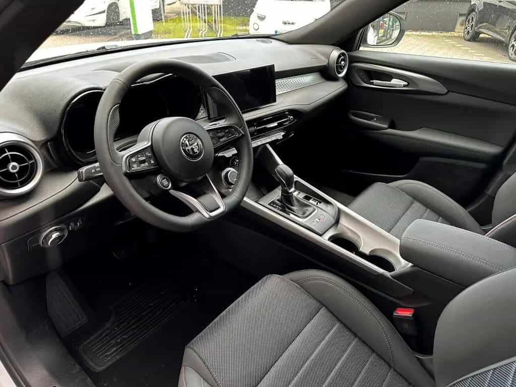 Alfa Romeo Tonale Sprint 1.6 D+360 KAMERA+LED+EINPARKHILFE+ 04/2024-photo-6